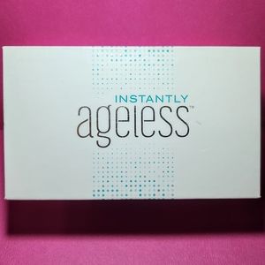 Jeunesse Instantly Ageless, 15 vials exp. 12/2020